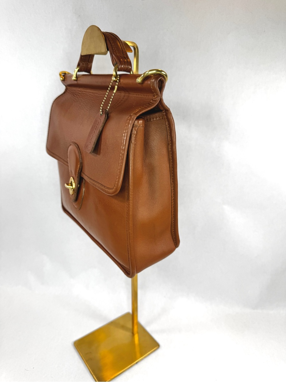 Vintage Coach Willis 9927 British Tan Leather Turnlock Top Handle Crossbody Bag - Picture 3 of 16
